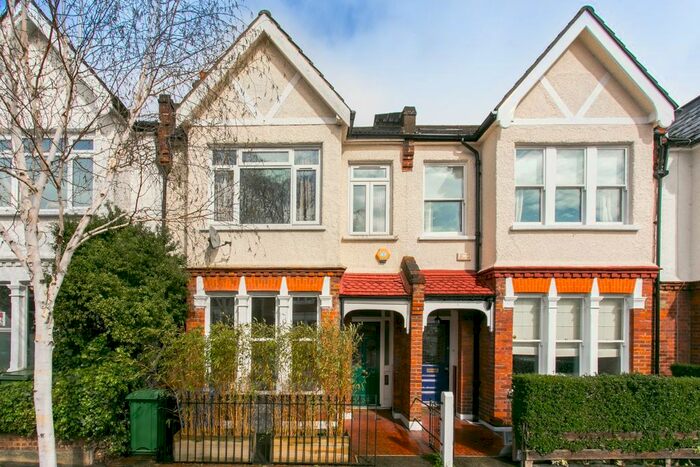 4 Bedroom Terraced House To Rent In Ruskin Walk, London, SE24