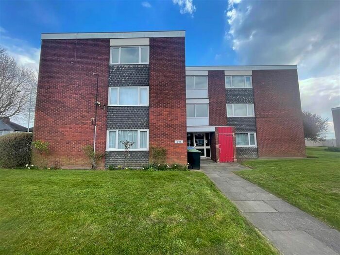 2 Bedroom Flat To Rent In Holly Park Drive, Erdington, Birmingham, B24