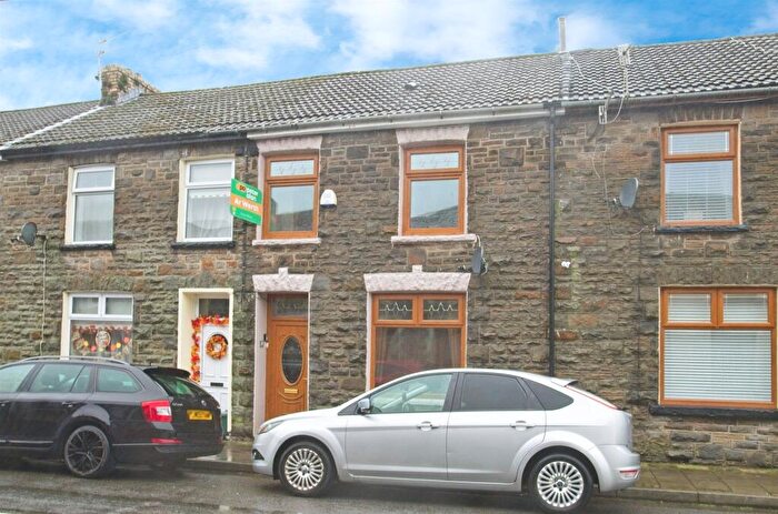 3 Bedroom Terraced House For Sale In Regent Street, Ferndale, CF43