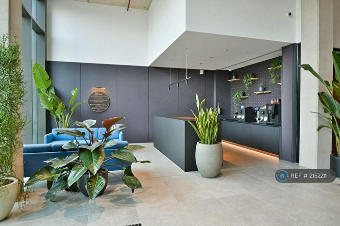 2 Bedroom Flat To Rent In Wharf End, Trafford Park, Manchester, M17