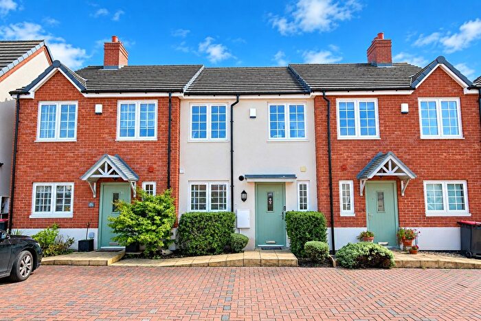 3 Bedroom Terraced House For Sale In Hatters Close, Warton, B79