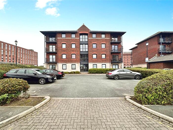 2 Bedroom Apartment For Sale In Waterloo Road, Liverpool, Merseyside, L3