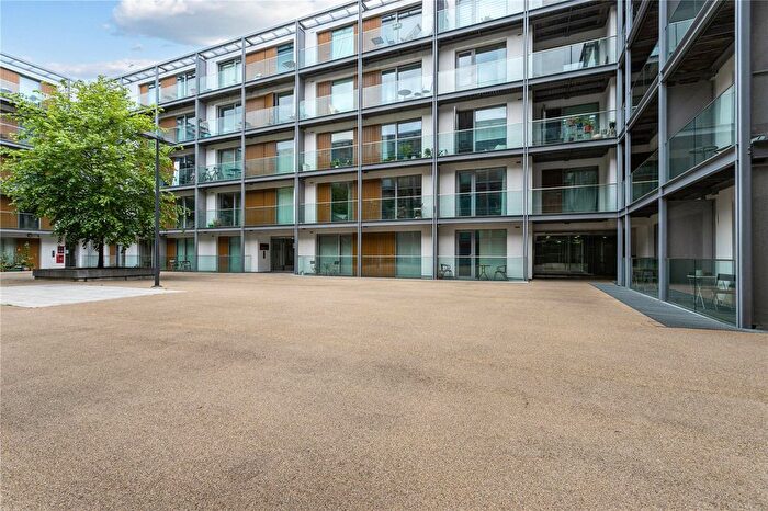 1 Bedroom Flat For Sale In Highbury Stadium Square, London, N5
