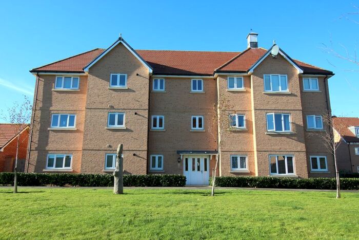 2 Bedroom Flat To Rent In Kensington Way, Polegate, East Sussex, BN26