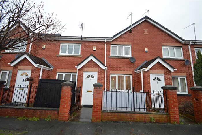 2 Bedroom House To Rent In Warde Street, Hulme, Manchester, M15