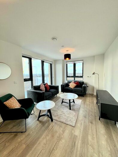 2 Bedroom Flat To Rent In Viscount House, NW10