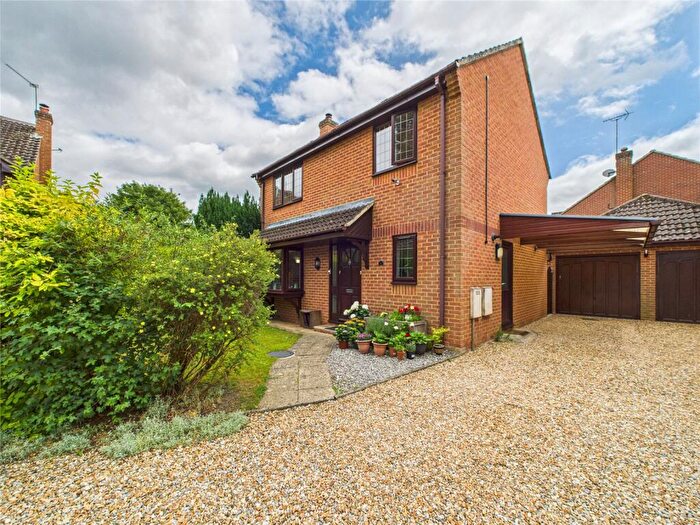 4 Bedroom Detached House For Sale In Azalea Gardens, Church Crookham, Fleet, Hampshire, GU52