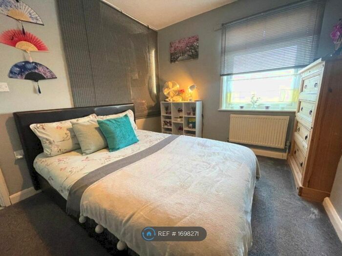 3 Bedroom Terraced House To Rent In Crompton Street, New Houghton, Mansfield, NG19