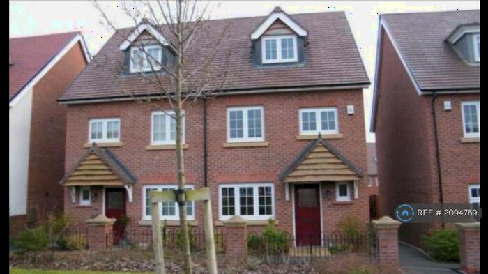 4 Bedroom Semi-Detached House To Rent In Welch Walk, Buckshaw Village, Chorley, PR7