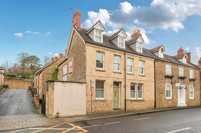 3 Bedroom End Of Terrace House For Sale In High Street, Wincanton, Somerset, BA9
