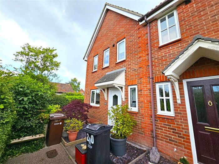 3 Bedroom End Of Terrace House For Sale In Peake Avenue, Kirby Cross, Frinton-on-Sea, CO13