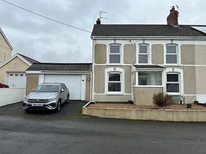 3 Bedroom Semi-Detached House For Sale In Walters Road, Cwmllynfell, Ystradgynlais, Neath Port Talbot., SA9