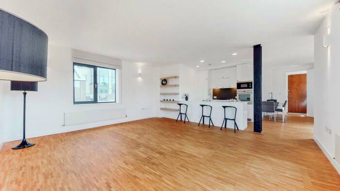 3 Bedroom Penthouse To Rent In Leather Lane, EC1N