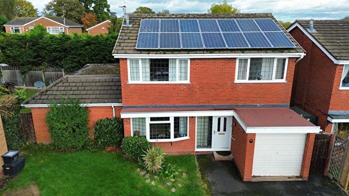 5 Bedroom Detached House For Sale In Woodrow Crescent, Knowle, Solihull, B93