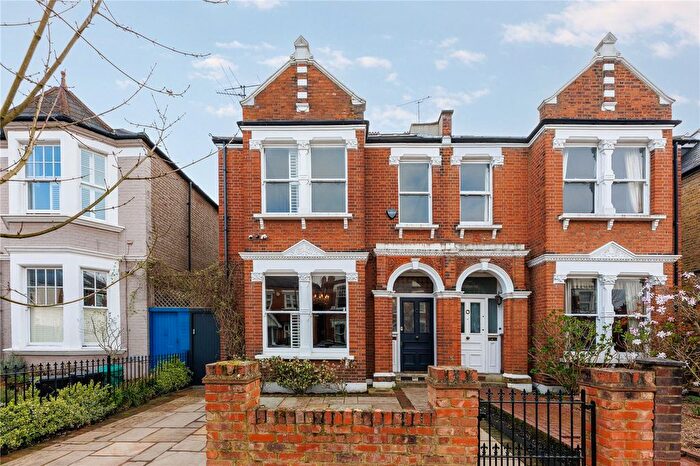 5 Bedroom Semi Detached House For Sale In Clarendon Drive, London, SW15