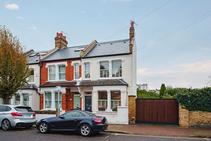 3 Bedroom Property For Sale In Danemere Street, West Putney, SW15
