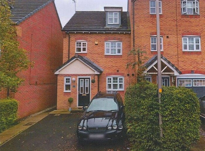 3 Bedroom End Of Terrace House To Rent In Appleton Grove, Wigan, WN3