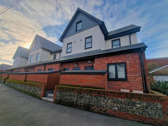 1 Bedroom Flat To Rent In West Street, Deal, CT14