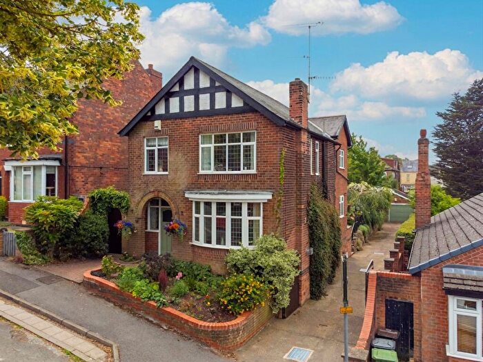 4 Bedroom Detached House For Sale In Gretton Road, Mapperley/Woodthorpe Border, Nottingham, NG3