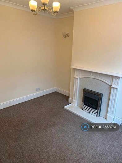 2 Bedroom Terraced House To Rent In Stamford Street, Grantham, NG31