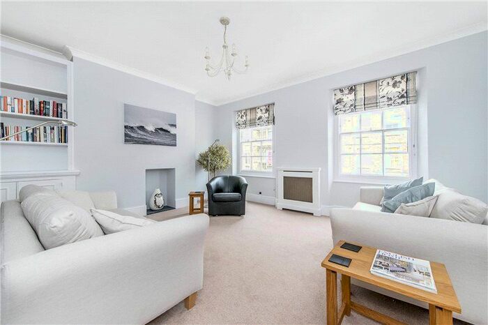 3 Bedroom Maisonette To Rent In Cumberland Street, London, SW1V