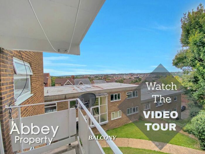 3 Bedroom Flat To Rent In Havelock Rise, Near High Town, LU2