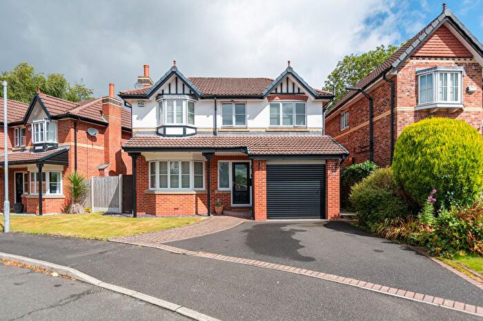 4 Bedroom Detached House For Sale In Holmebrook Drive, Horwich, BL6