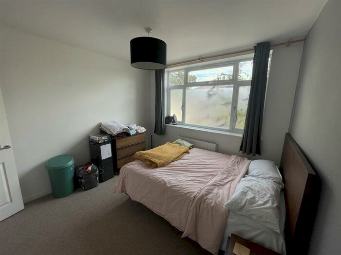 2 Bedroom Flat To Rent In Filton Avenue, Bristol, BS7