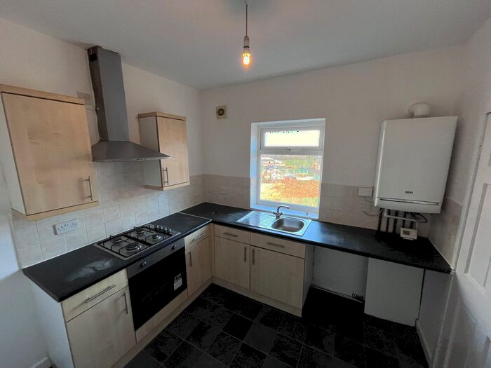 3 Bedroom Flat To Rent In Mulberry Street, Gateshead, NE10