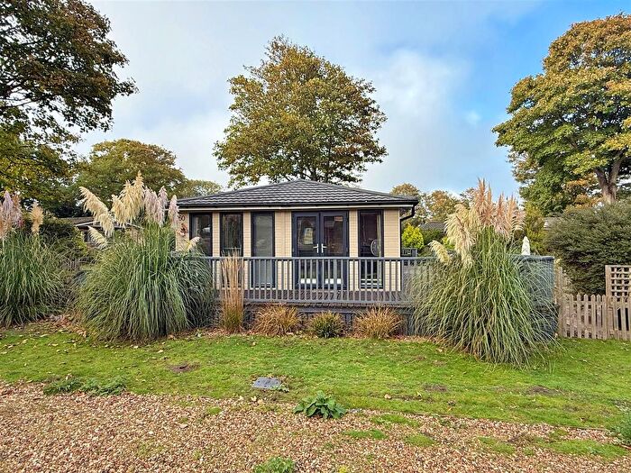 2 Bedroom Villa For Sale In Cliff House Holiday Park, Dunwich, IP17