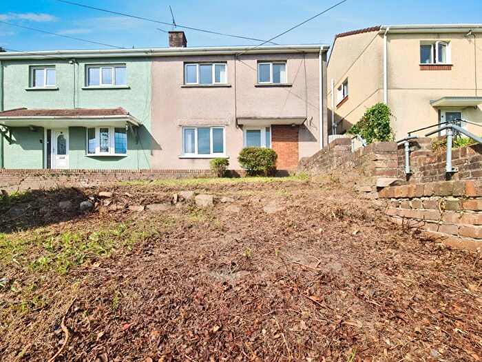 3 Bedroom Property To Rent In Chestnut Road, Baglan, Port Talbot, SA12