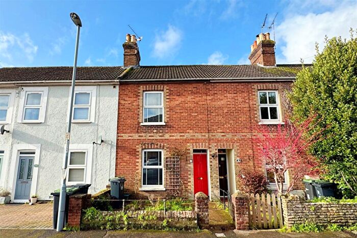 2 Bedroom Terraced House To Rent In Wimborne, BH21