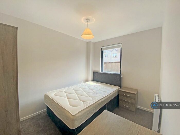 4 Bedroom Terraced House To Rent In Rosebery Terrace, Stirling, FK8