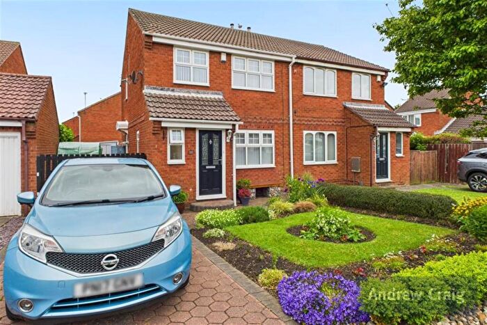 3 Bedroom Semi-Detached House For Sale In Cliffside, South Shields, NE34