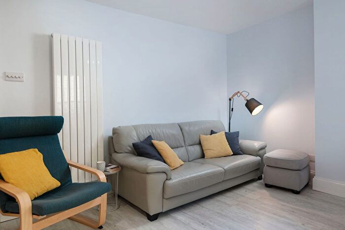 2 Bedroom Flat For Sale In Dart Retreat, Victoria Road, Dartmouth, Devon, TQ6