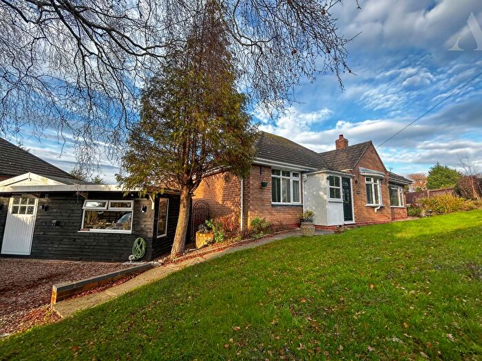 3 Bedroom Detached Bungalow For Sale In Eden Road, Solihull, West Midlands, B92