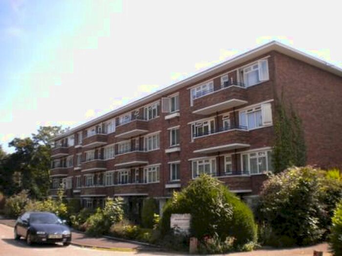 1 Bedroom Flat To Rent In Poole Road, Westbourne, Bournemouth, BH12