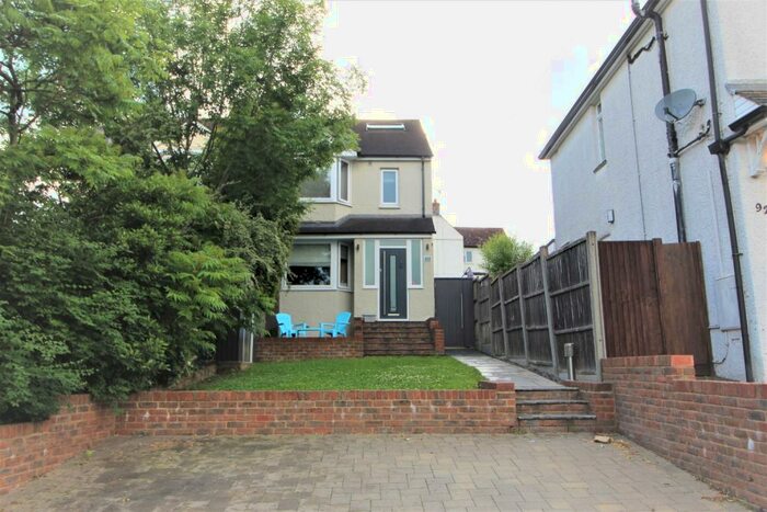 4 Bedroom Semi-Detached House To Rent In Anchor Lane, Hemel Hempstead, Hertfordshire, HP1