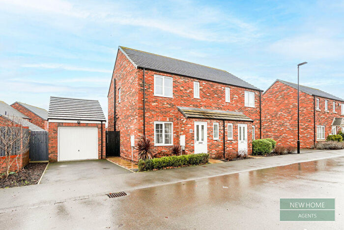 3 Bedroom Semi Detached House For Sale In Sceptre Avenue, Doncaster, DN4