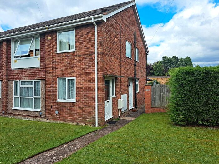 2 Bedroom Maisonette To Rent In Wilkinson Close, Boldmere, Sutton Coldfield, B73