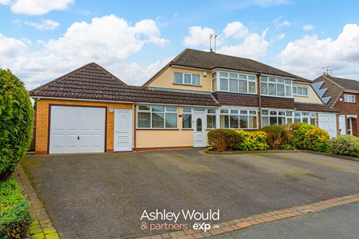 4 Bedroom Semi-Detached House For Sale In Wake Green Road, Tipton, DY4