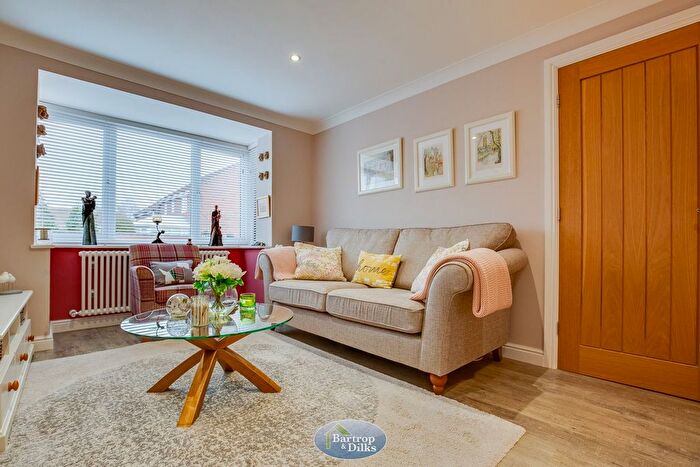 4 Bedroom Detached House For Sale In Cotterhill Close, Worksop, S81