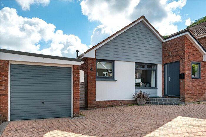 3 Bedroom Bungalow For Sale In Silvan Drive, Braunton, Devon, EX33