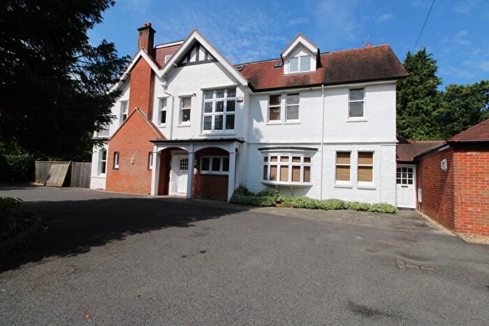 2 Bedroom Flat To Rent In St. Anthonys Road, Bournemouth, BH2