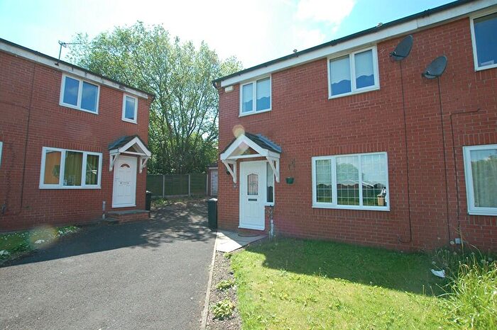 2 Bedroom Semi-Detached House To Rent In Maybreck Close Bolton Lancashire, BL3