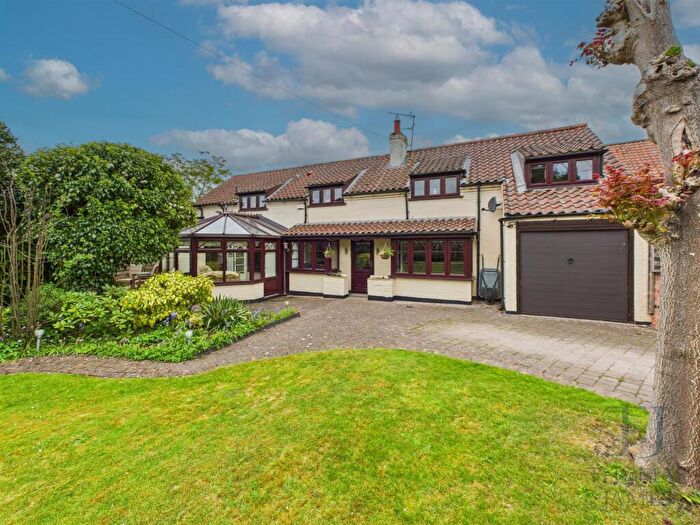 3 Bedroom Cottage For Sale In Hardigate Road, Cropwell Butler, Nottingham, NG12