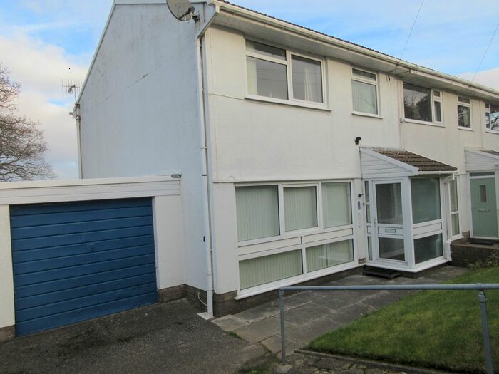 3 Bedroom Semi-Detached House For Sale In Mountain Way, Nelson, Treharris, CF46