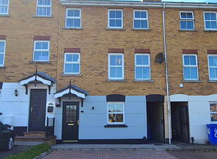 3 Bedroom TownHouse For Sale In Ardgrange, Derry, BT48