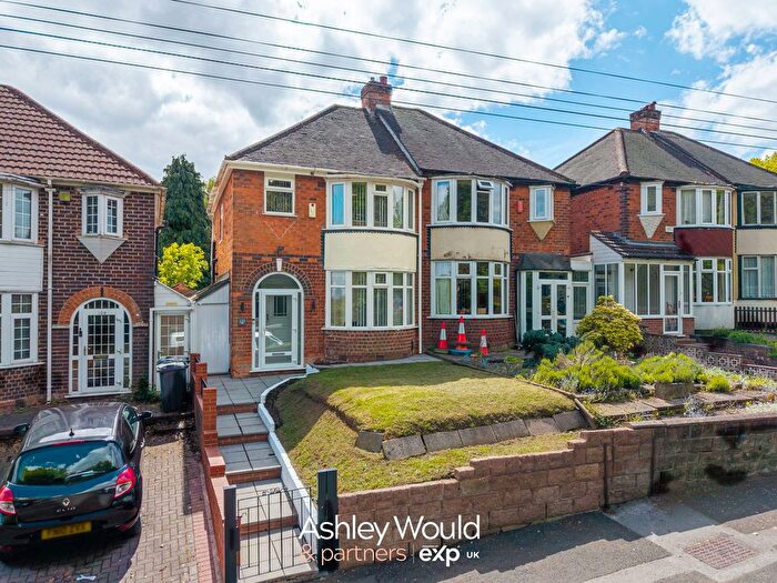 3 Bedroom Semi Detached House For Sale In Camp Lane, Handsworth, Birmingham, B21