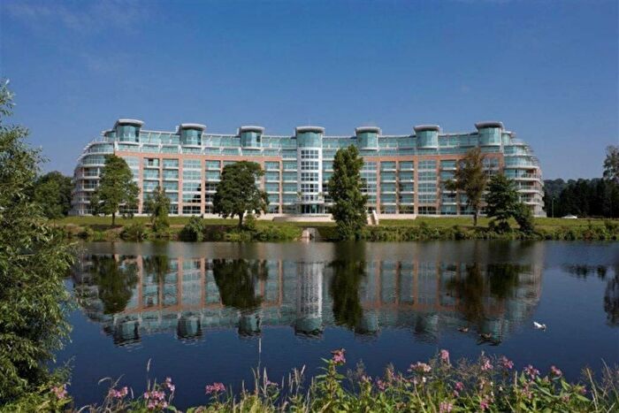 2 Bedroom Flat To Rent In River Crescent, Nottingham, NG2